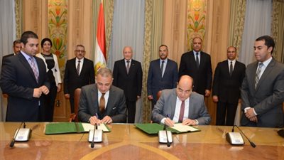 بروتوكول تعاون بين «الإنتاج الحربي» و«السويدي إليكتريك»