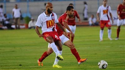 بالصور..تعادل سلبي بين الأهلي وبتروجت في الشوط الأول