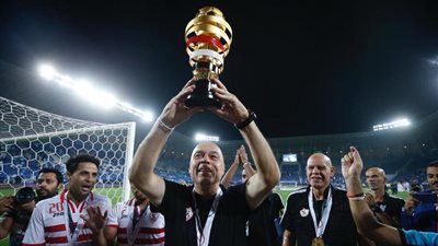 جروس يتابع ثلاثي الزمالك في لقاء فريق الشباب أمام المقاولون