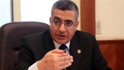 نقل مدير التأمين الصحي بالمنيا للعمل في دمياط