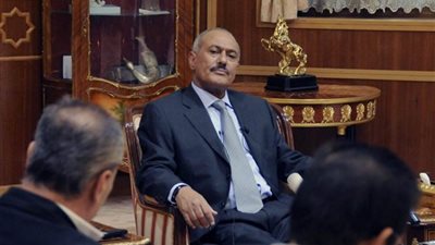سياسي يمني: الرئيس السابق لا يخشى العقوبات