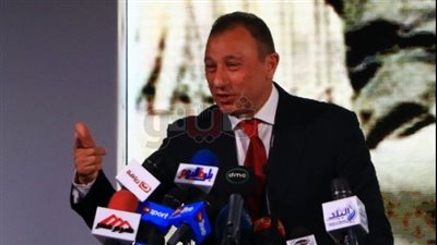 الخطيب عن شائعات تخفيض مرتبات عمال الأهلي: لن يحدث