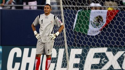 حارس ليفانتي: قادرون على هزيمة برشلونة