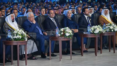 6 وزراء يصلون قاعات منتدى شرم الشيخ