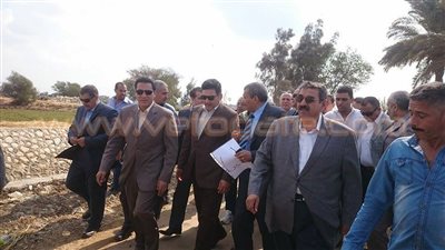 بالصور.. وزير الري يتفقد أعمال تطوير ترعتي المسلمية والقاضي بالزقازيق