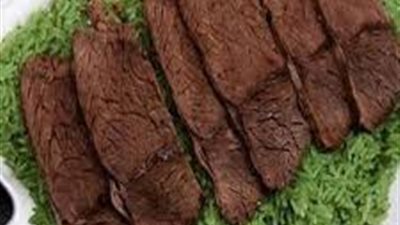 طبق الأرز الأخضر مع شرائح اللحم من مطبخ الشيف «سلمى»