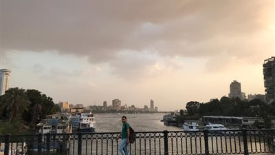 غيوم خفيفة تغطي سماء محافظتي القاهرة والجيزة (صور)
