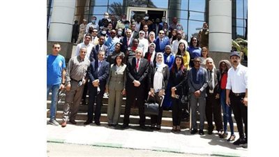 وفد منحة ناصر للقيادة الدولية في زيارة لمركز البحوث الزراعية