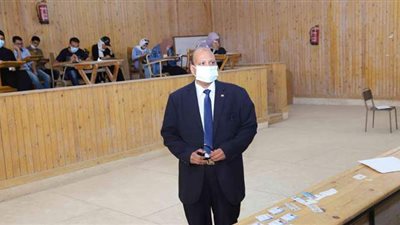 8378 طالبا أدوا الامتحانات بجامعة جنوب الوادي