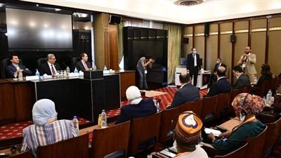 وزير الرياضة ووكيل البرلمان في لقاء مع شباب منحة ناصر الدولية للقيادة