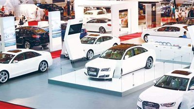 غرفة أسوان تطالب بتوفير أماكن مجهزة لنقل معارض السيارات