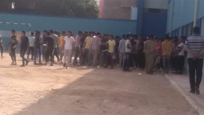 طلاب الشهادة الإعدادية بأسيوط يؤدون اليوم امتحان الدراسات الاجتماعية