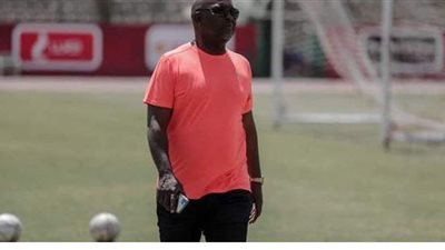 موسيماني يطير إلى جنوب أفريقيا لقضاء إجازة قصيرة