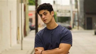 آدم الشرقاوي: 