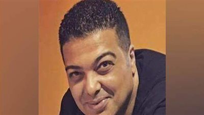 الموت يفجع منير