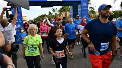 وزير الرياضة يطلق إشارة بدء ماراثون مدينتي