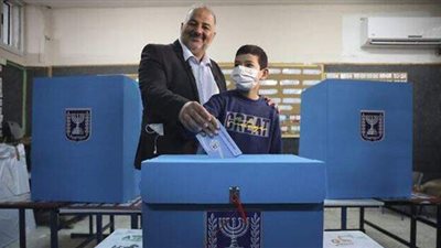 منصور عباس.. ما لا تعلمه عن الزعيم الإخواني المشارك في الحكومة الإسرائيلية الجديدة