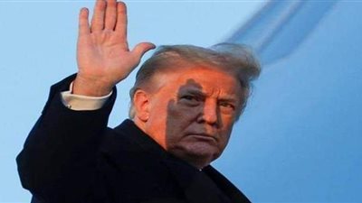 ترامب: حظري على فيسبوك عامين 