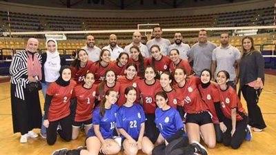 سيدات طائرة الصيد يهزمن الزمالك ويتأهلن لنهائي كأس مصر