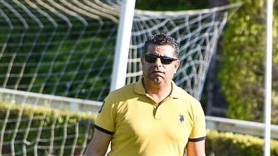 جلسات خاصة لصلاح عقدة مع لاعبي دمنهور استعدادا للأوليمبي