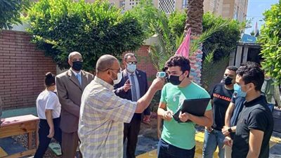 وكيل تعليم كفر الشيخ تتفقد مركز توزيع الأسئلة وتطمئن على اللجان