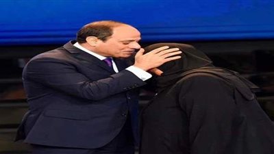 50 معلومة ترصد جهود السيسي لتمكين ودعم المرأة المصرية خلال 7 سنوات