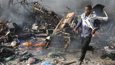 قتلى وجرحى في تفجير انتحاري بمقديشيو