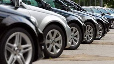 من 110 إلى 200 ألف جنيه.. 10 سيارات مستعملة موديل 2000