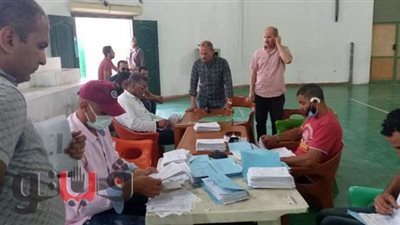 «صحتكم تهمنا».. شباب الدقهلية توفر مكانا بالصالة المغطاة لمتابعة تسجيل لقاح كورونا