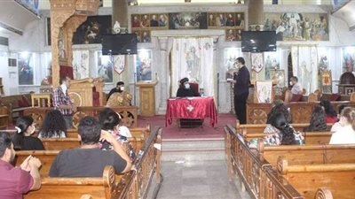 أسقف أبو قرقاص يلتقي خدام التربية الكنسية