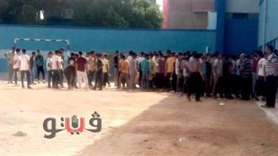 78 ألف طالب بالشهادة الإعدادية يؤدون امتحان الإنجليزي بأسيوط | فيديو وصور