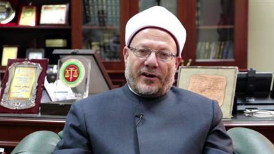 ما حكم الزكاة لأحد المراكز المتخصصة لعلاج السرطان؟.. مفتي الجمهورية يجيب