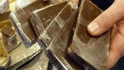 حبس عامل بتهمة حيازة كمية من الحشيش في السلام