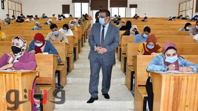 رئيس جامعة قناة السويس: تصحيح ٦ آلاف و٦٥٢ ورقة امتحانية إلكترونيا