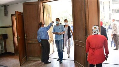 هدوء في امتحانات جامعة القاهرة وسط إجراءات احترازية مشددة