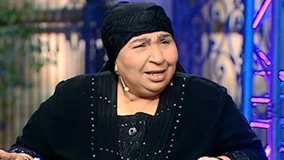 «عاملوا ابني بأسلوب مش كويس».. فاطمة كشري تكشف تفاصيل مرضها وموقف النقابة