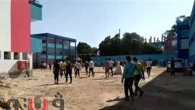 طلاب الشهادة الإعدادية بأسيوط يودعون امتحانات نهاية العام بـ