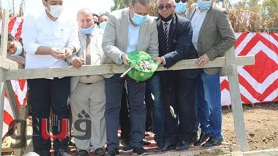 محافظ المنوفية يشهد إلقاء 2 مليون زريعة سمك بالبحر الفرعونى