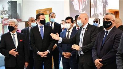 وزير الرياضة يفتتح أعمال تطوير صالات الرماية والسلاح