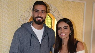 الحبس 3 سنوات للمنتجة سارة الطباخ بتهمة تبديد أموال الفنان محمد الشرنوبي