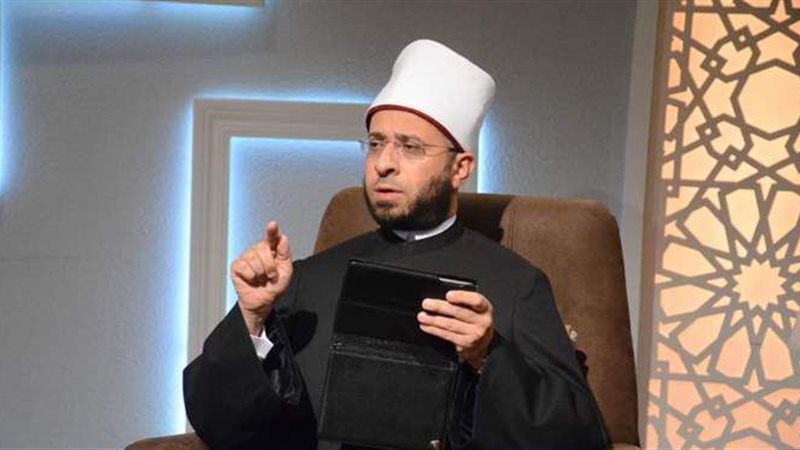 الدكتور أسامة اﻷزهري