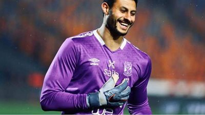 لعبوا في دماغه.. عرض خليجي مغر لـ