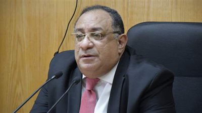 رئيس جامعة حلوان: تعقيم قاعات الامتحانات لمواجهة كورونا