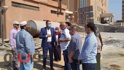 التحقيق مع 5 موظفين بـ