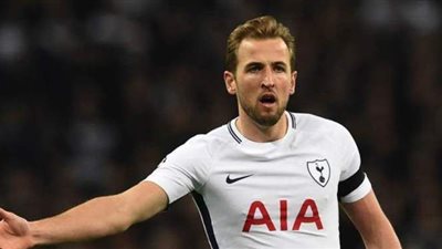توتنهام يحدد سعرا خياليا للتنازل عن هاري كين