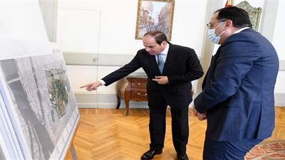 السيسي يتابع المخطط العام لمشروع حديقة تلال الفسطاط.. يوجه بالبدء الفوري في التنفيذ وضغط المخطط الزمني.. تطوير الطرق والمحاور والمداخل المحيطة