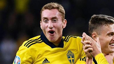 يورو 2020.. نجم السويد يصاب بفيروس كورونا ويغيب عن مباراة إسبانيا