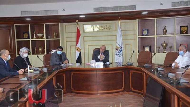  لقاء محافظ بني سويف