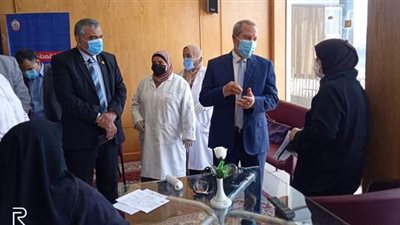 تطعيم أعضاء اتحاد المهن الطبية من أصحاب المعاشات بلقاح كورونا بطلخا