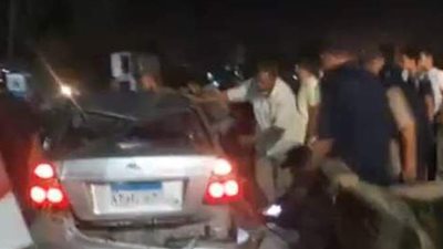 لحظة استخراج سيارة ملاكي سقطت بقائدها في ترعة الملاح بأسيوط | فيديو